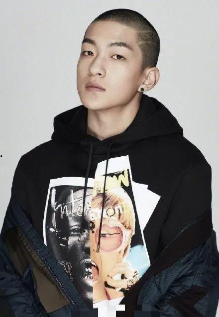 娱乐圈吃瓜屈楚萧是谁,娱乐圈吃瓜主角,揭秘其背后的故事 第3张 娱乐圈吃瓜屈楚萧是谁,娱乐圈吃瓜主角,揭秘其背后的故事 第3张